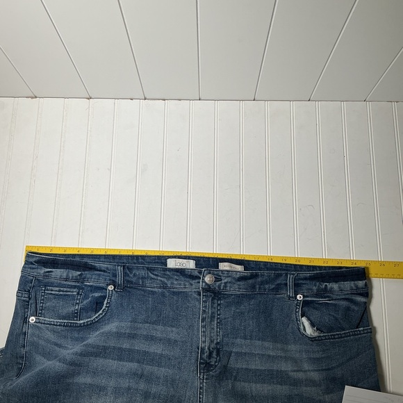 LOGO Lori Goldstein Velvet Patchwork Boyfriend Jeans Straight Stretch Size 28WP - Picture 10 of 11